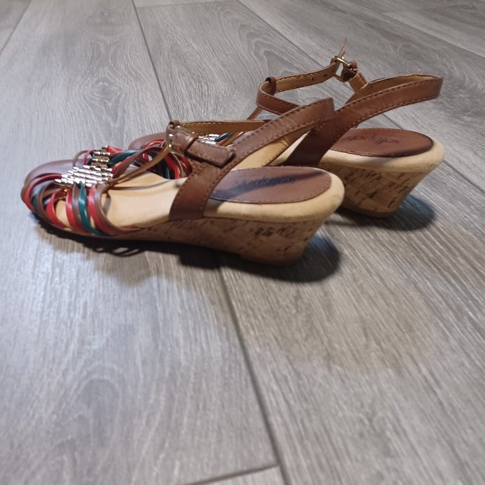 Softspots 7.5 cork and leather scrappy sandals